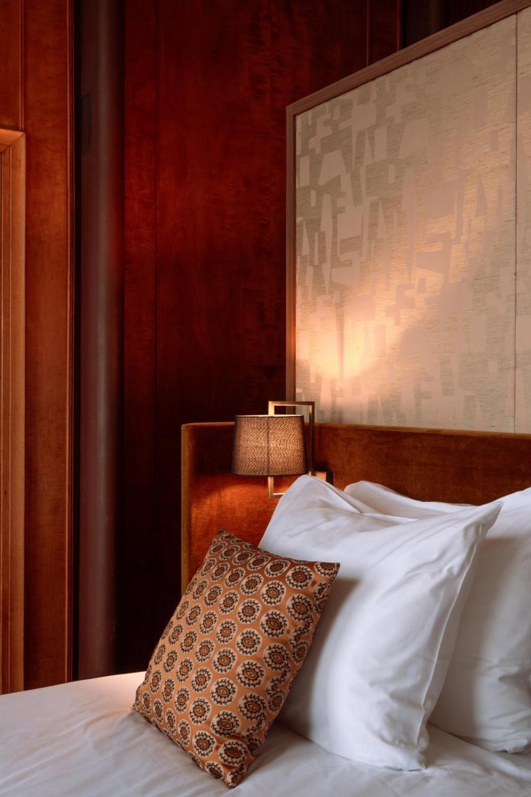 De Plesman Hotel Гаага Экстерьер фото